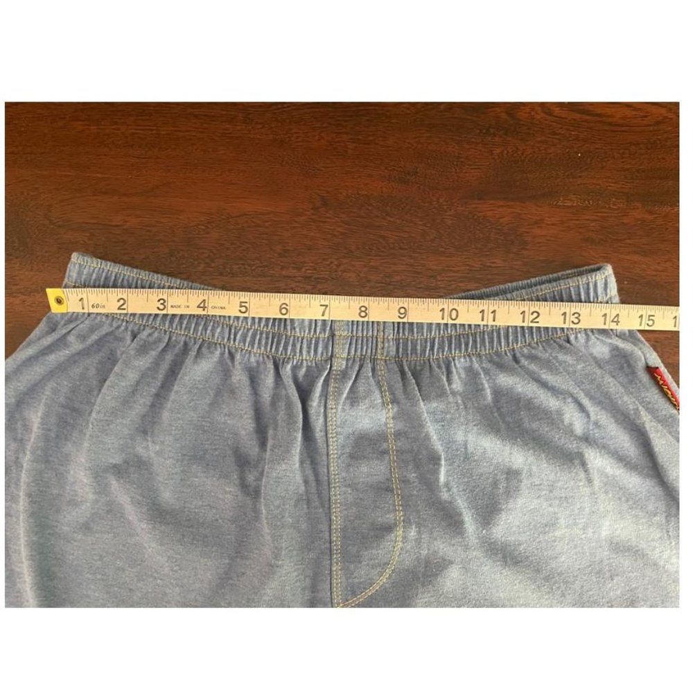 Disney Mickey Mouse Shorts (L) - Picture 6 of 9